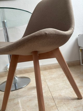 2 Silla de comedor tapizada beige