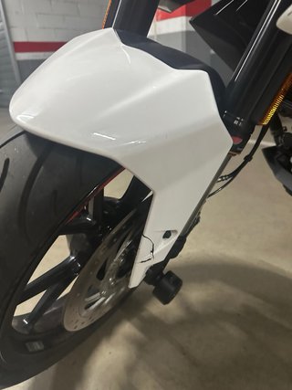 KTM Duke 125 2017 Blanca y Naranja