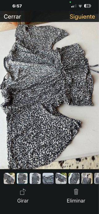 Minifalda floral Stradivarius Talla M