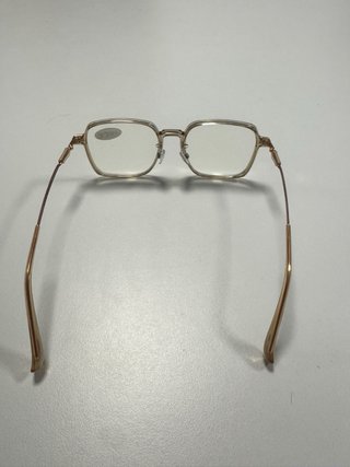 Montura de gafas con aumento +1.50