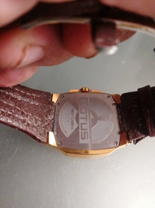 Reloj Lotus Hombre Dorado y Marrón
