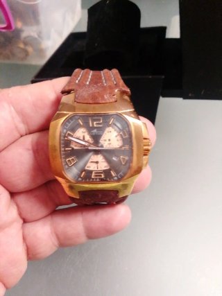 Reloj Lotus Hombre Dorado y Marrón