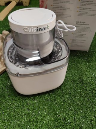 Heladera Cuisinart Solo Scoops ICEM10E