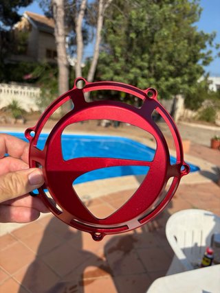 Tapa Embrague Abierta Ducati Roja