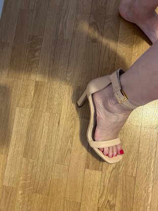 Sandalias Stuart Weitzman T38 Nude