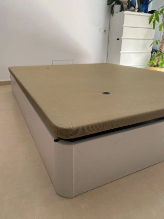 Canapés abatible madera con colchónes