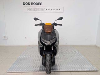 BMW Motorrad CE 04