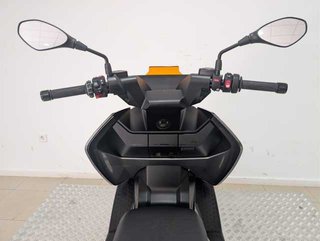 BMW Motorrad CE 04
