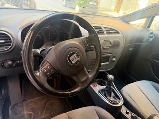 SEAT Leon 2.0 TDi 140 cv