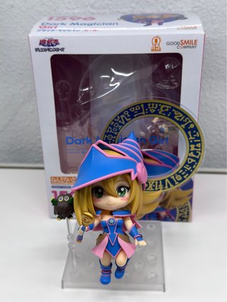 Nendoroid Dark Magician Girl 1596 Yugioh