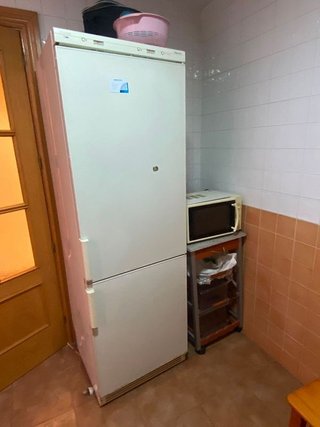 Piso en alquiler en Camino de Ronda - Rosaleda en Granada