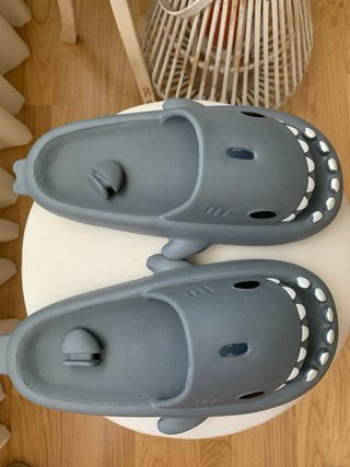 Zapatillas Tiburón Playa Gris