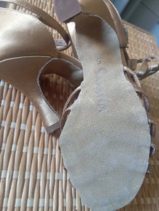 Sandalias de baile Sansha doradas