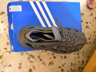 Adidas adiFOM Q Gris Talla 44 2/3 Nuevas