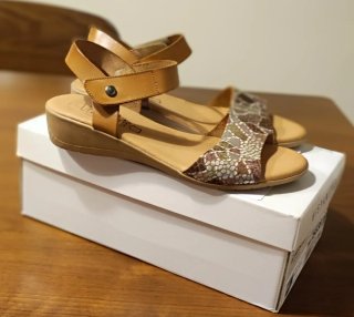 Sandalias Valeria's T.39 Piel Serpiente