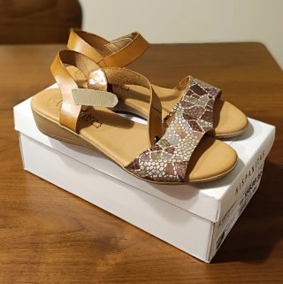 Sandalias Valeria's T.39 Piel Serpiente