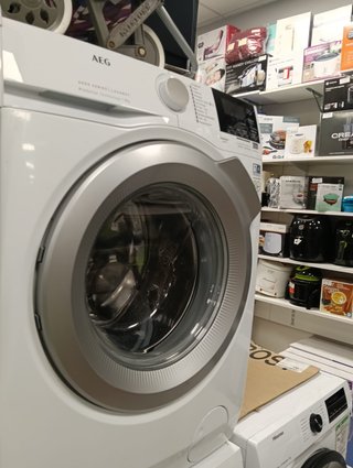 LAVADORA AEG 8KG LAVAMAT 6000 SERIES 1400RPM