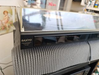 Tocadiscos Sanyo