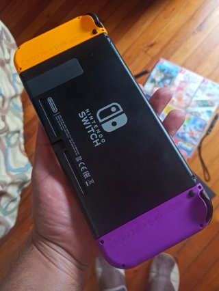 Pack Nintendo Switch con juegos y accesorios