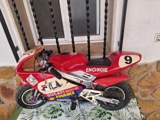 Minimoto Ducati Roja y Blanca