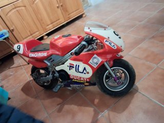 Minimoto Ducati Roja y Blanca