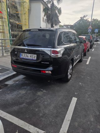 Mitsubishi Outlander 2013