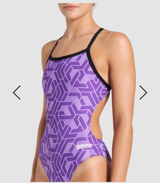 Bañador Arena mujer morado sin estrenar