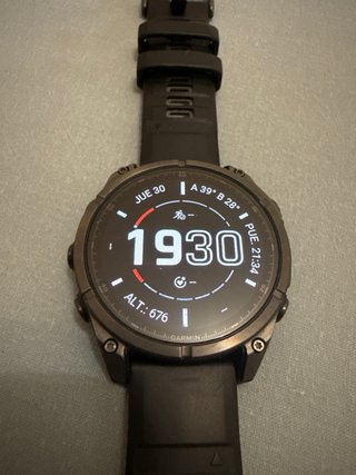 Garmin Fenix 8 AMOLED 47mm APRILE 2027 + Cinturino