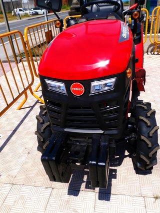 Tractor Agrícola ROTECO CROSSFIRE