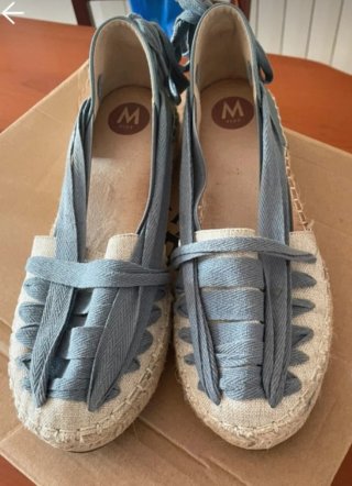 Alpargatas M PLUS azul y beige