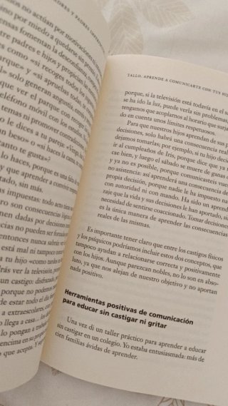Guía para madres y padres imperfectos que entie...