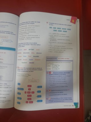 Libro Francés Parcours pour le collège 2°ESO