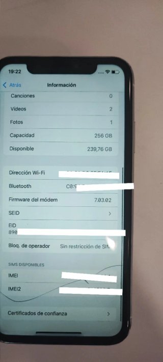 iPhone XR