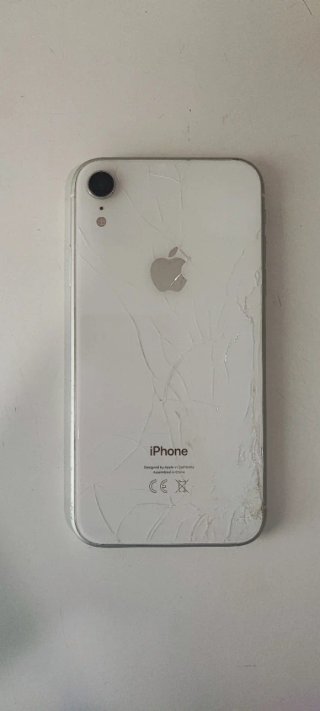 iPhone XR