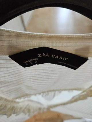 Blusa blanca de algodón zara