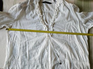 Blusa blanca de algodón zara