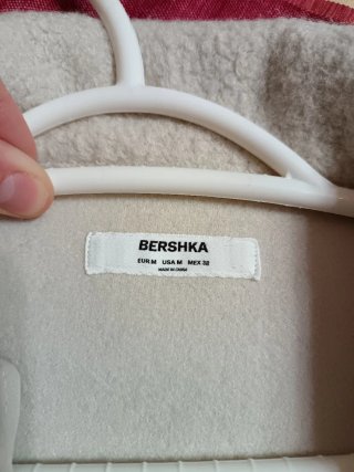 Chaqueta Bershka Beige Talla M