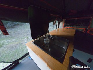 AluCab Canopy Camper Toyota Hilux XtraCab