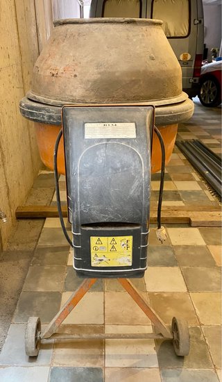 Hormigonera Eléctrica Betomix B134