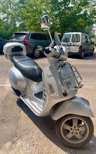 Vespa GT 200L Gran Turismo Plata 2004