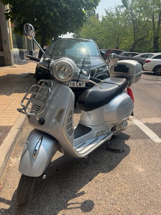 Vespa GT 200L Gran Turismo Plata 2004