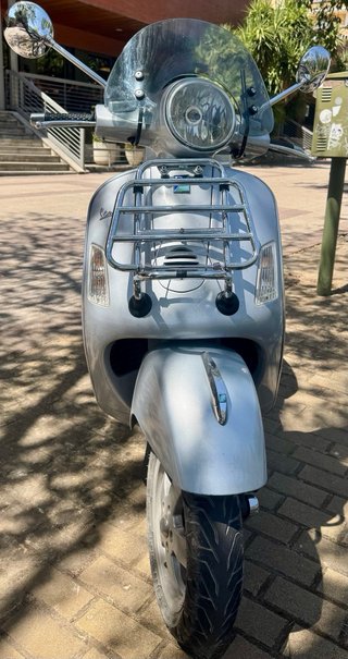 Vespa GT 200L Gran Turismo Plata 2004