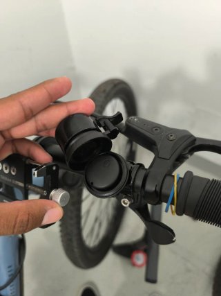 Bicicleta Eléctrica Azul
