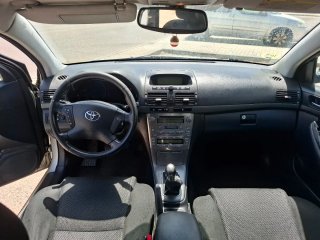 Toyota Avensis 2005