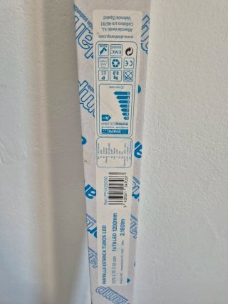 Pantalla Estanca Tubos LED 1200mm..