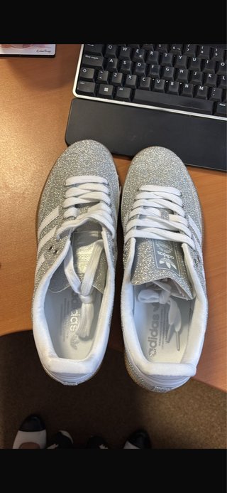 Zapatillas Adidas plateadas talla 42