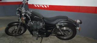 Honda Cruiser Negra/Gris