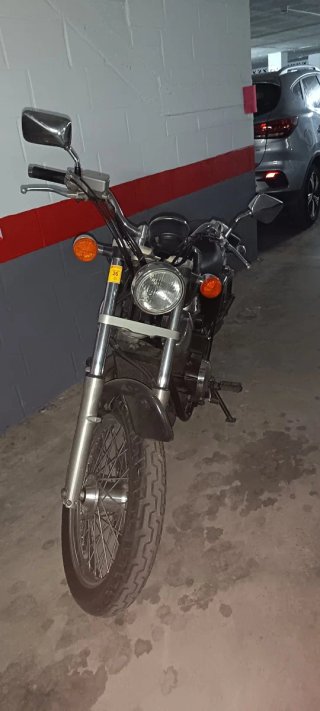 Honda Cruiser Negra/Gris