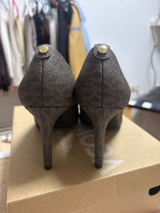 Zapatos Michael Kors Originales Talla 36