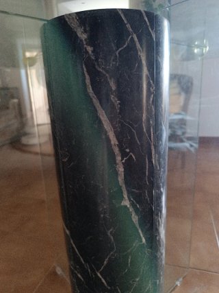 Mesa comedor cristal y base mármol negro